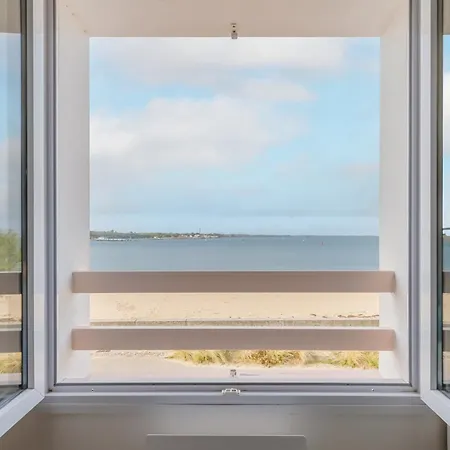 Les Bains De Vendee *